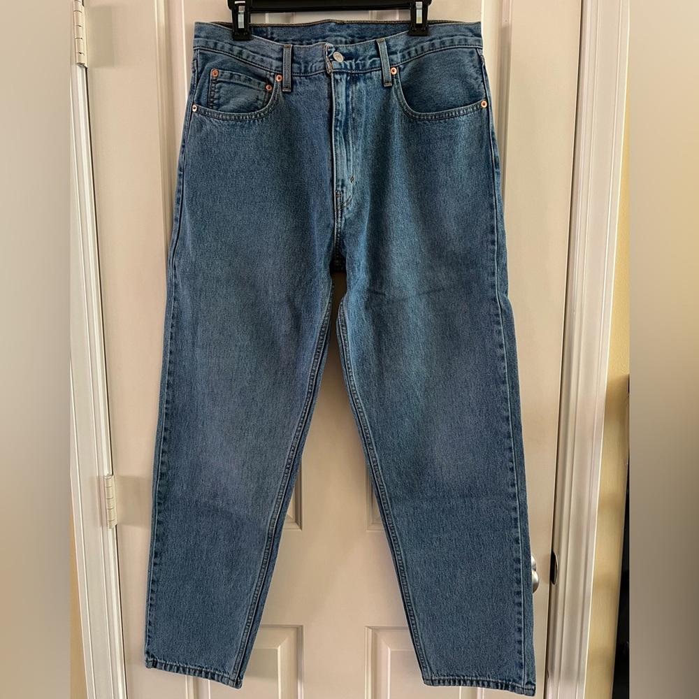 Levi 550 ‘92 Relaxed Taper Fit Men’s Jeans